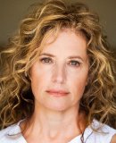 Nancy Travis